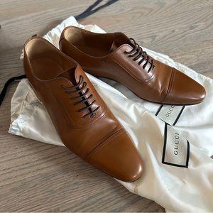 GUCCI Lace Up Oxfords